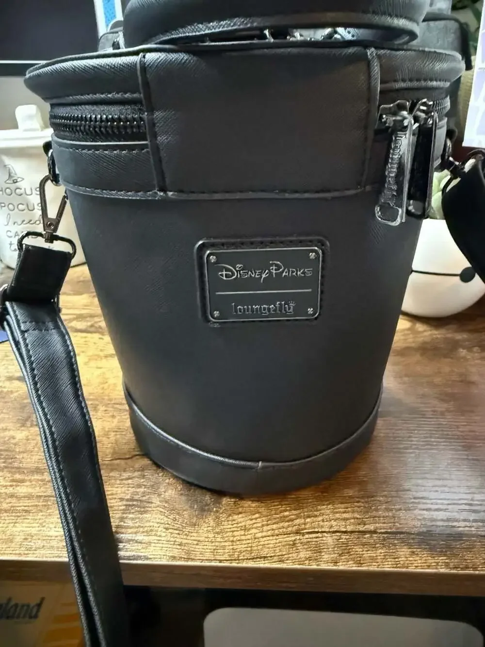Disney Parks Loungefly Haunted Mansion Hatbox Ghost Bucket Crossbody Bag